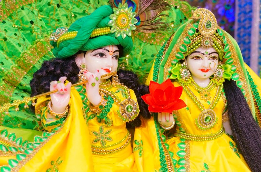 Laddu Gopal worship travel