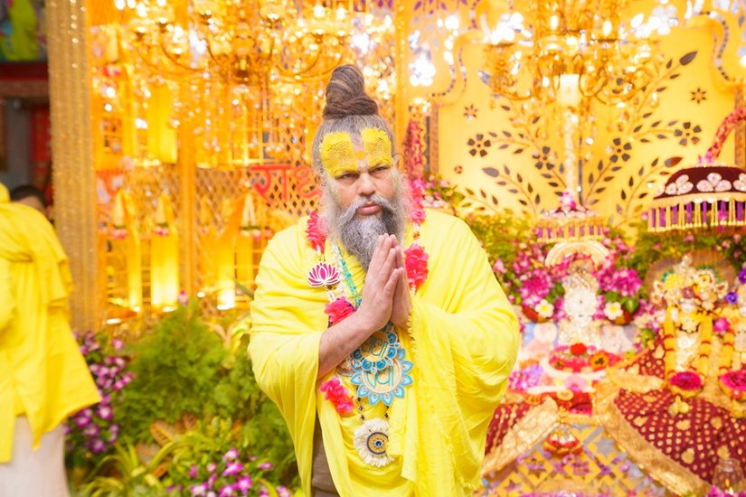 Premanand Maharaj Laddu Gopal