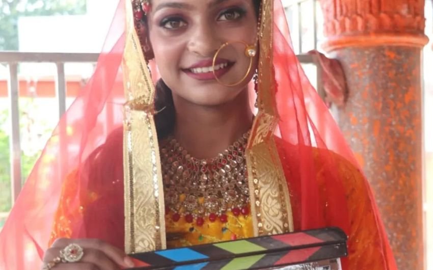 Monalisa in Bridal Look