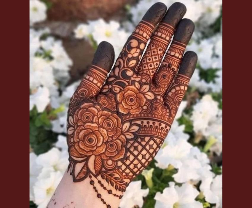 Mehndi for Sawan Monday
