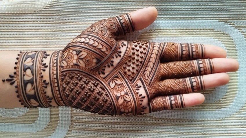 Mehndi for Teej festival