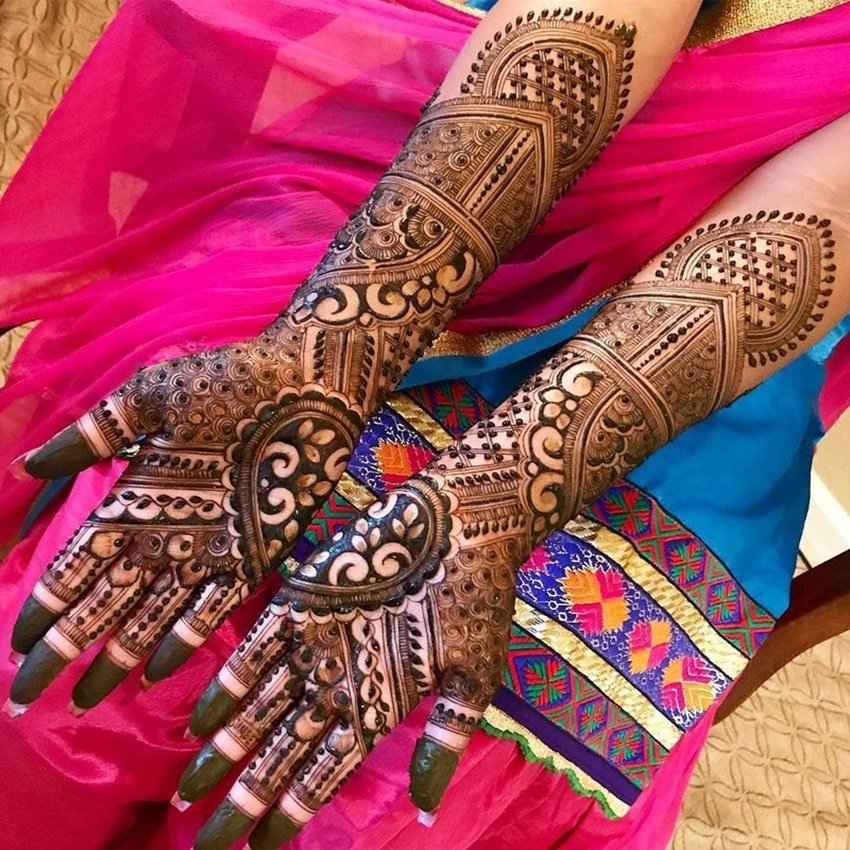 No name Mehndi inspiration