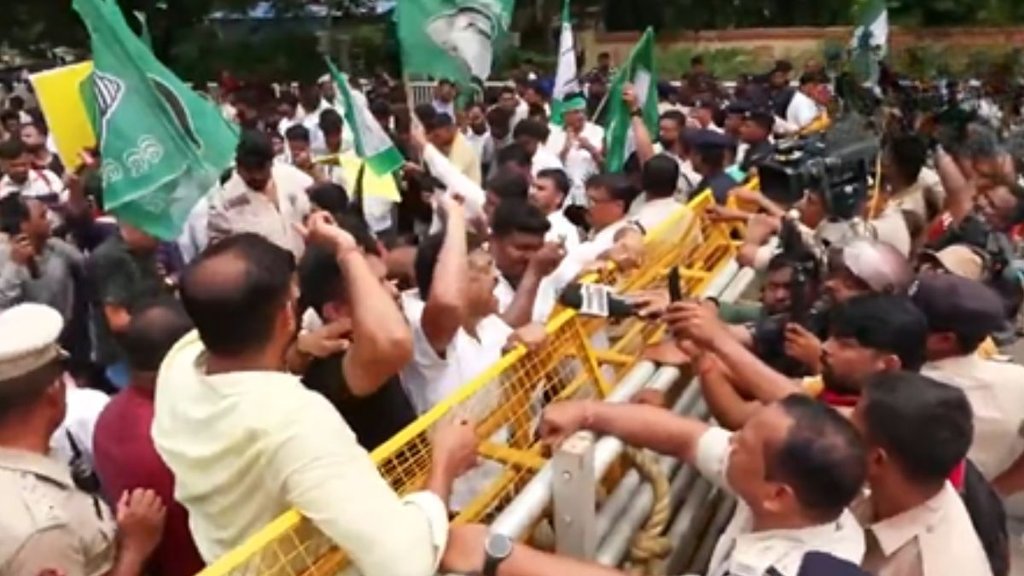 Odisha college student burns, Balasore harassment case, AIIMS Bhubaneswar critical care