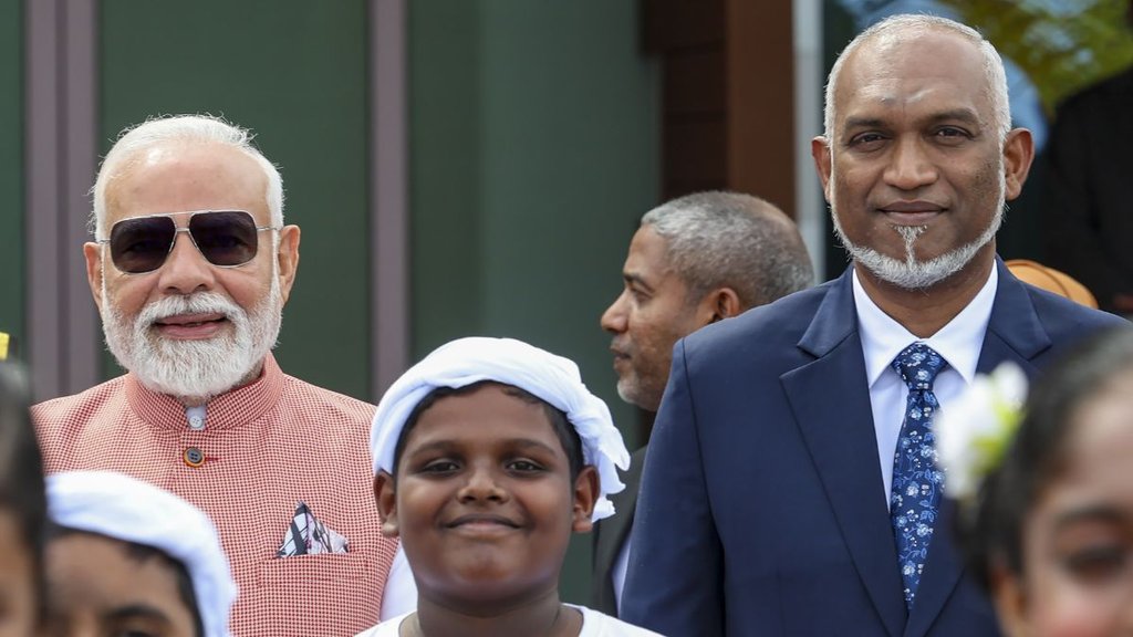 PM Modi | Muhamed Muizzu | India China Relation