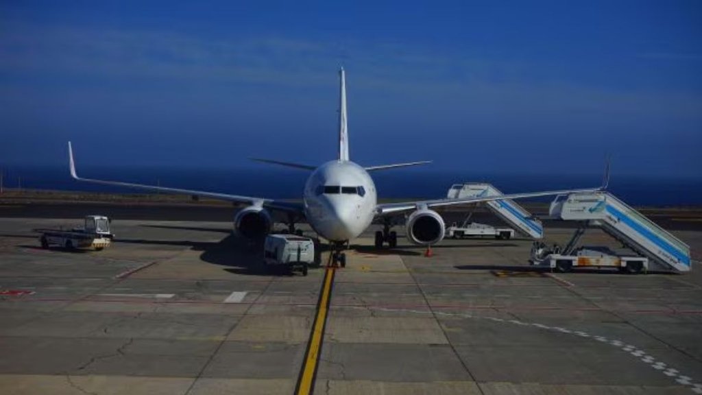 Pakistan News | lahore to karaachi flight