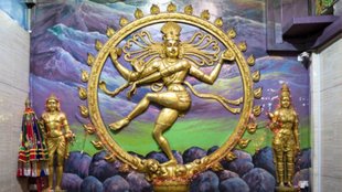 Vastu Tips, Photos Vastu Tips, Which pictures should not be placed at home Vastu, Negative images to avoid in home as per Vastu, Pictures that bring bad luck in house, What paintings cause Vastu dosh at home, Unlucky pictures at home Vastu warning, Images that attract poverty and negativity