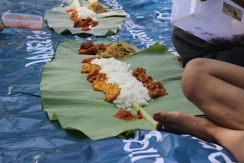 Premanand Maharaj Explains the Reality of Death Feasts