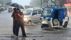 Rajasthan Weather Forecast: राजस्थान में अभी नहीं थमेगा बारिश का दौर, सावन में फिर जोर पकड़ेगा मानसून, जानिए Rain Update