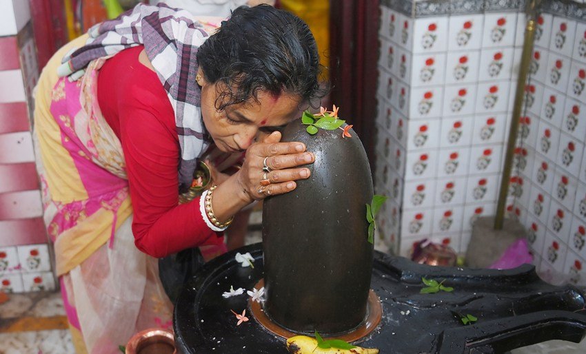 Shiv puja belpatra significance