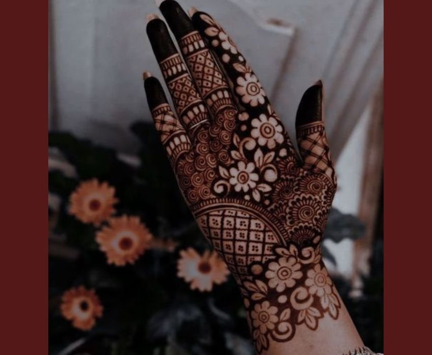 Sawan special Mehndi patterns