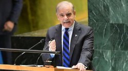 परमाणु धमकी देने वाले पाकिस्तान की निकली हेकड़ी, अब लगा रहा शांति की गुहार; शहबाज बोले– हमें भारत से लड़ना ही नहीं