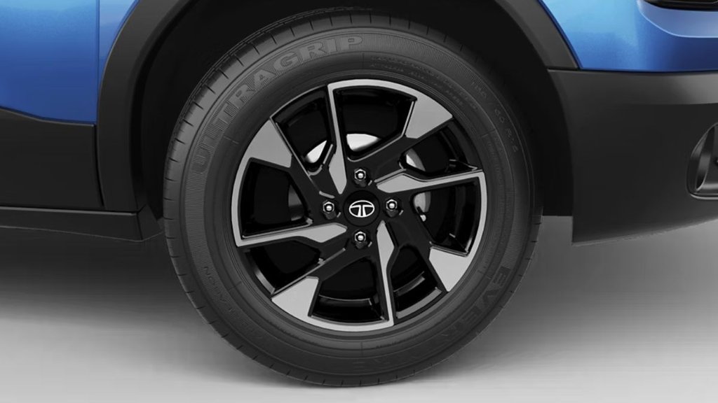 car sales report, car sales report india, suv sales report india, society of indian automobile manufacturers, tata punch sales fall, tata punch suv sales fall