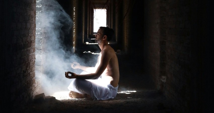 The Science Behind Om Vibration Frequency and Mental Harmony