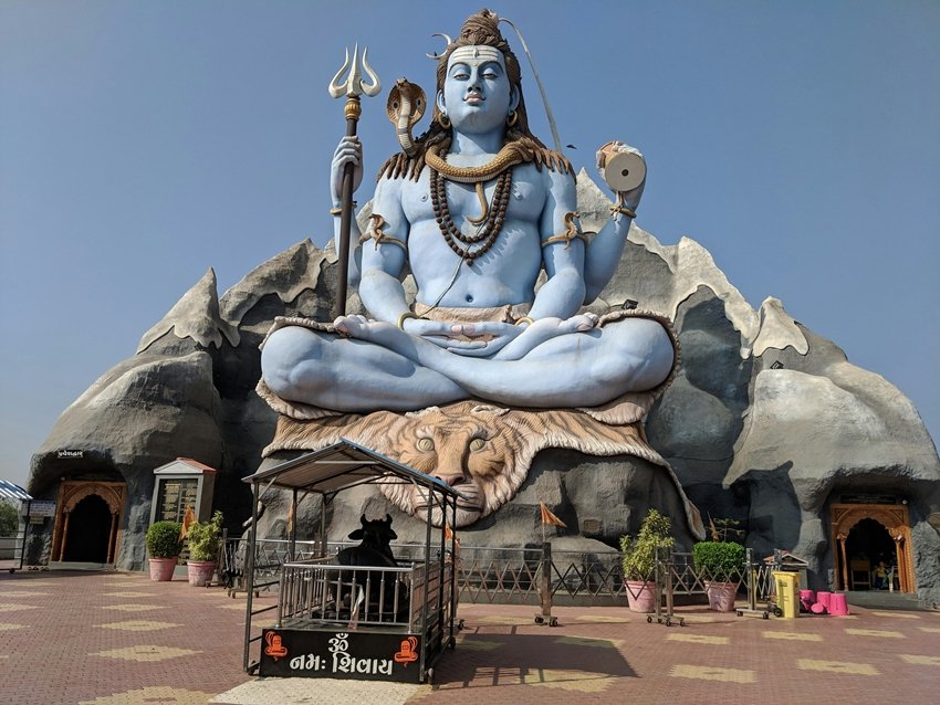 Top 3 Zodiac Signs That Always Receive Lord Shiva Grace