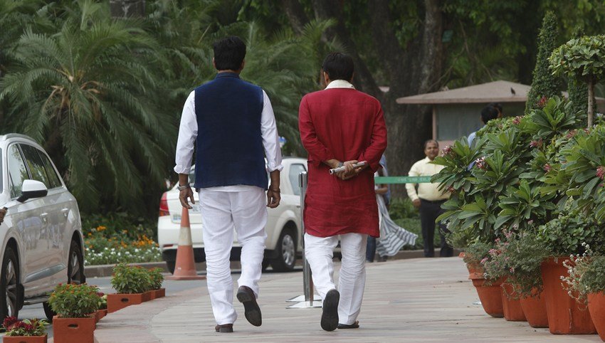 Indian politicians dress code