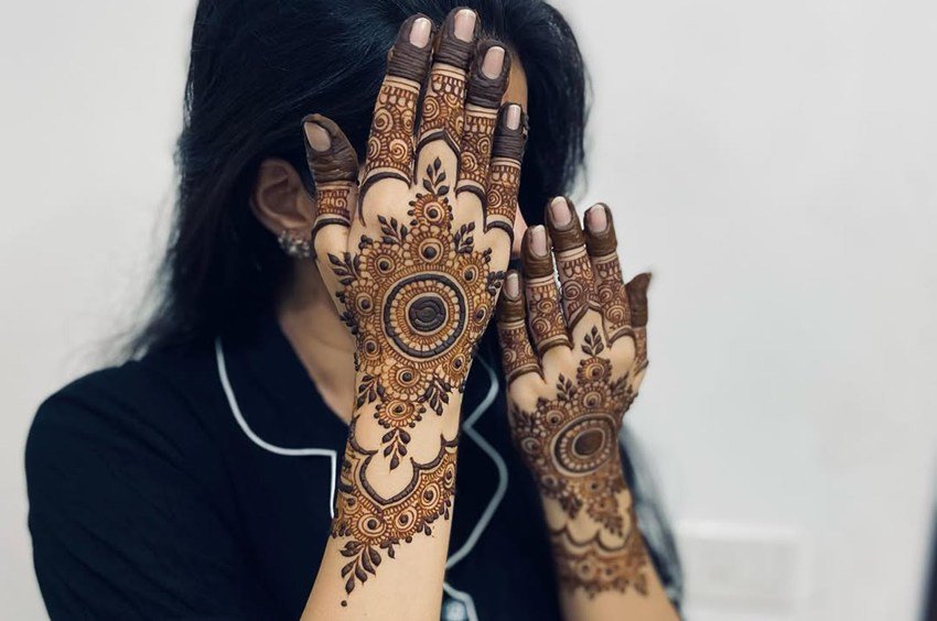 trending mehndi ideas
