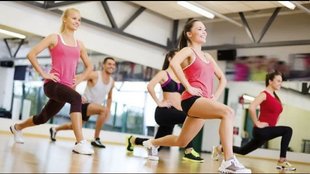 What exercise is better than walking, What exercises to do at home to stay fit, What exercises to do at home, exercises to replace walking in rainy season, best exercise in rainy season, Which exercise is equal to walking