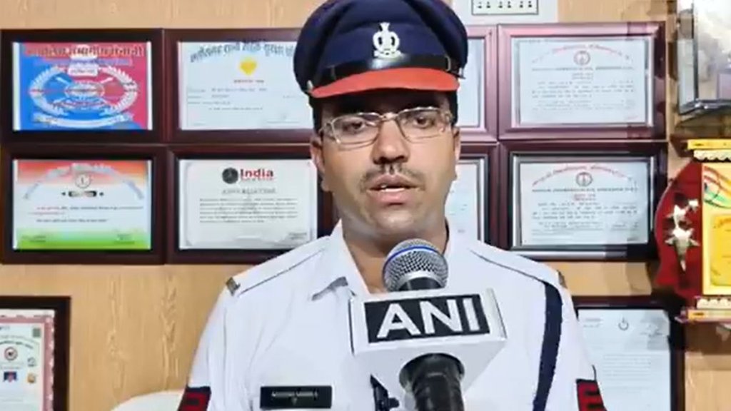 chhattisgarh traffic jawan | mahesh mishra | presidential medal |