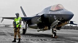 21 दिन से तिरुवनंतपुरम एयरपोर्ट पर खड़े ब्रिटेन के F35B फाइटर जेट का क्या होगा?