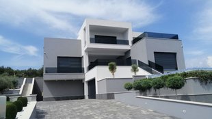 luxury villa, luxury villa news, delhi luxury villa