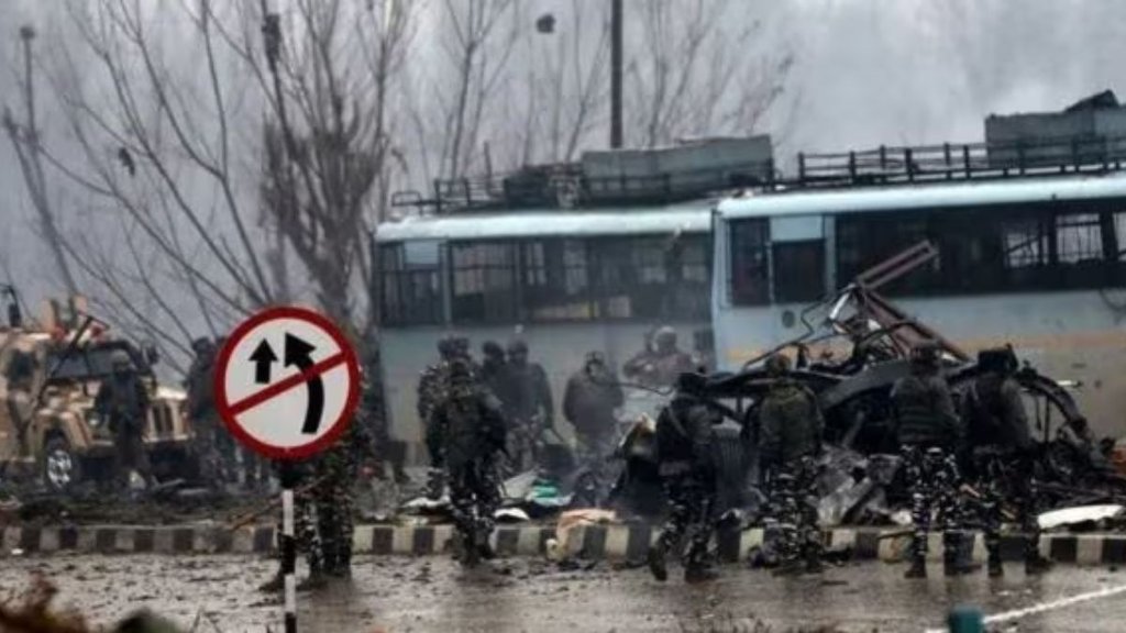 pulwama | gorakhnath mandir attack | FATF |