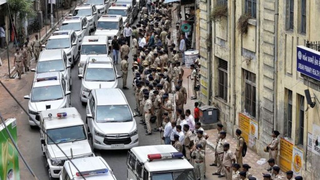 vip movement| siren ban| karnataka