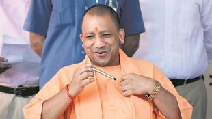 yogi adityanath | ias officers transferred | noida |