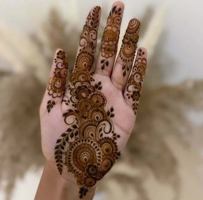 Arabic Mehndi Design