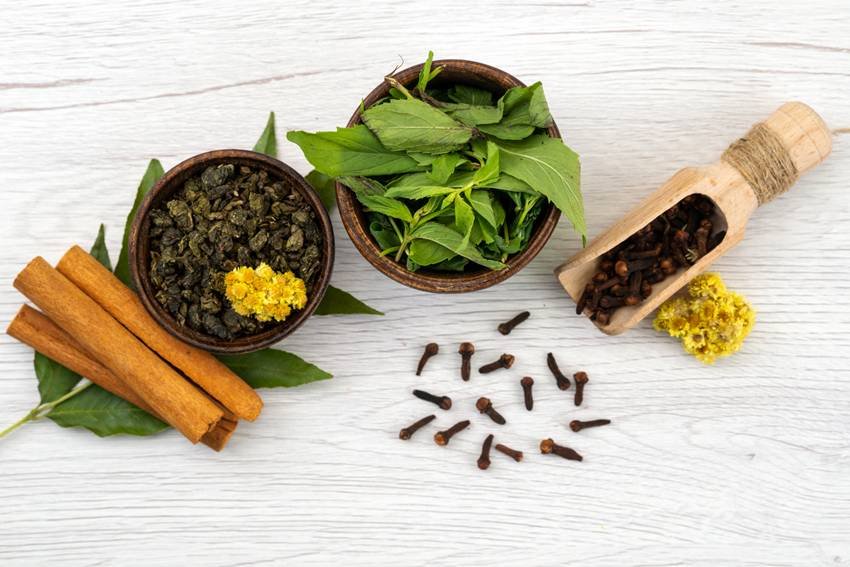 Ayurvedic tips for reversing white hair