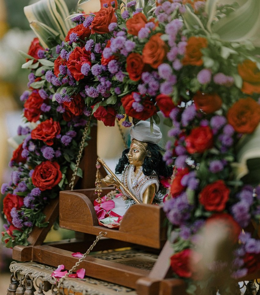Beautiful Decoration Ideas to Adorn Your Home Temple