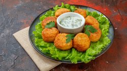 ब्रेड और आलू से बनाएं बेहद टेस्टी नाश्ता, क्रिस्पी Bread Potato Cutlet की नोट करें रेसिपी