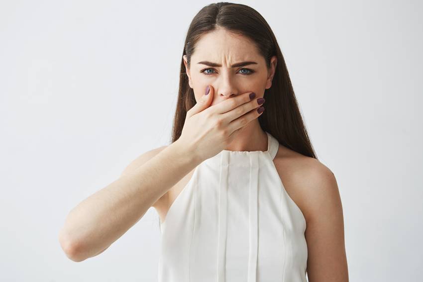 vitamin deficiency bad breath