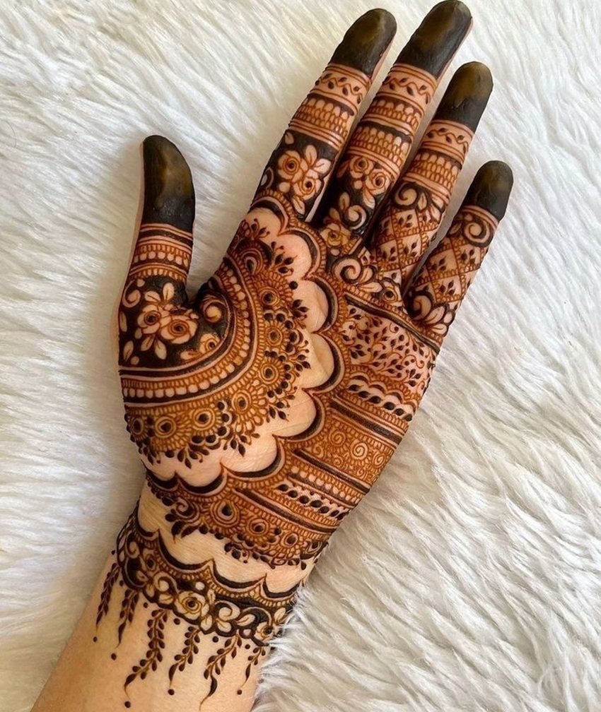 Celebrate Rakhi in Style with These Trendy and Easy Home Mehndi Designs