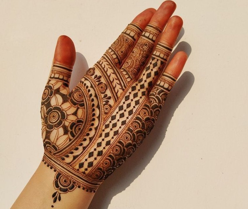 Celebrate Raksha Bandhan with These 50 Stunning Mehndi Designs