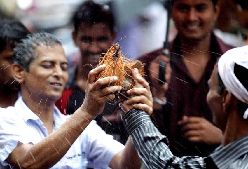importance of coconut in worship
