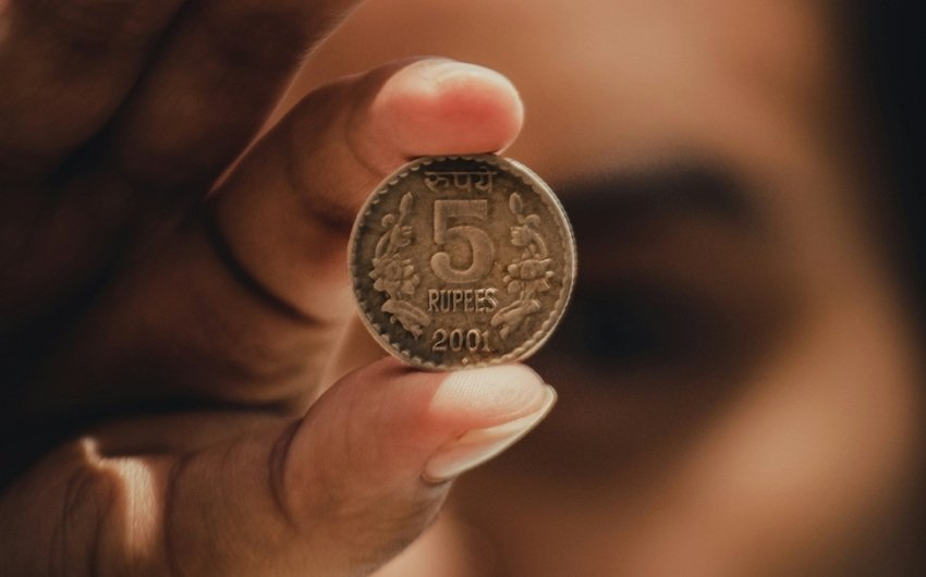 Cost of making one rupee coin in India