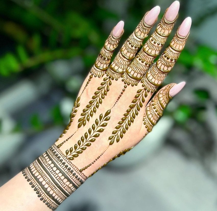 Easy Mehndi Design