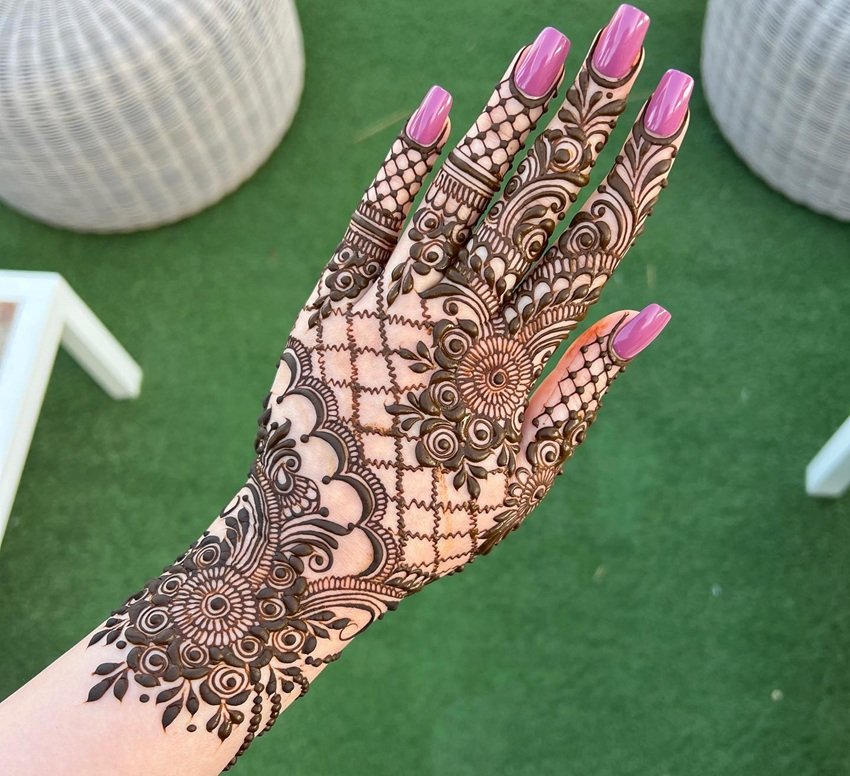 Floral Mehndi Patterns