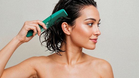 Hair Combing Mistakes | Hair Care Mistakes | Hair Loss