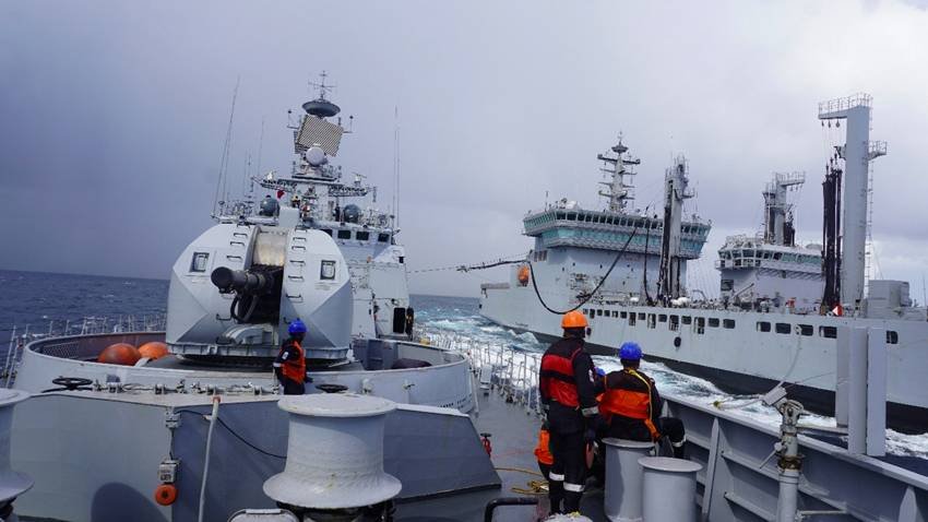 INS Himgiri vs Udaygiri specifications