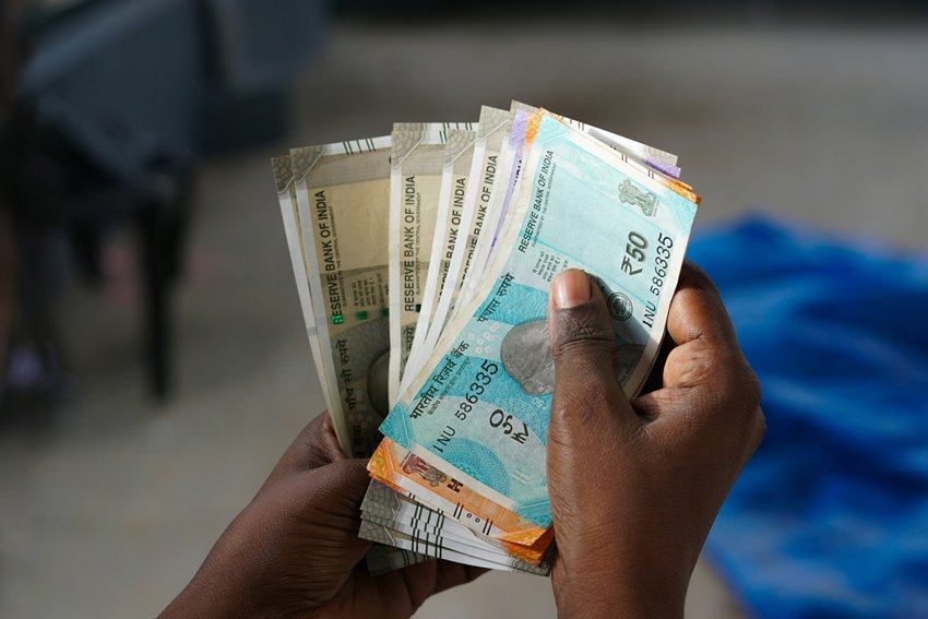 India Spends More Than Face Value to Mint 1 rupee Coin