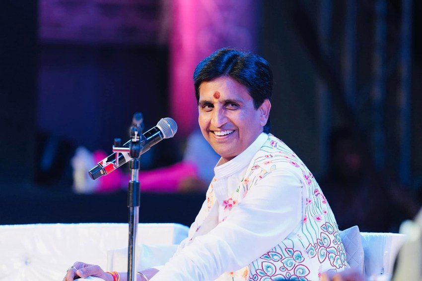 Kumar Vishwas earned 117 crore from IIT
