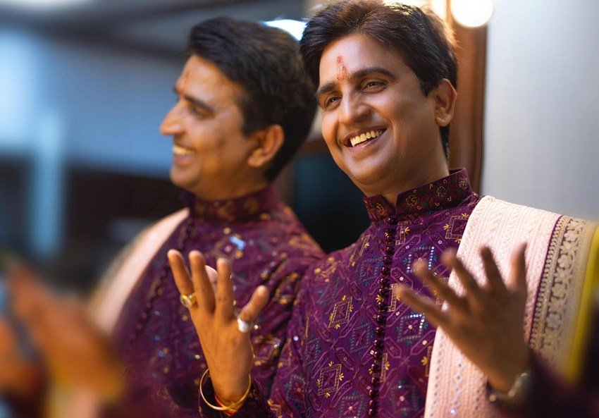 Kumar Vishwas income