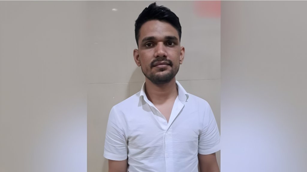 Jharkhand News: सलाखों के पीछे गैंगस्टर मयंक सिंह (Photo: Express)