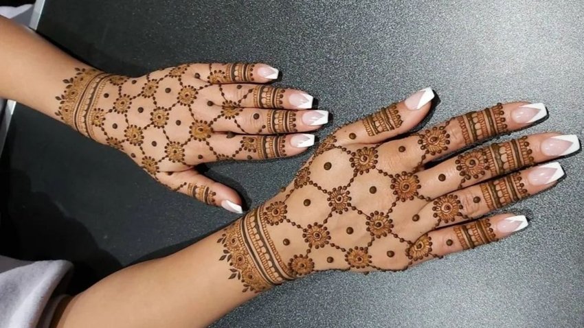 Mehndi designs for Rakhi without spending money