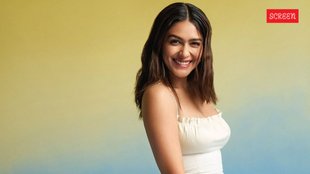 Mrunal Thakur Birthday
