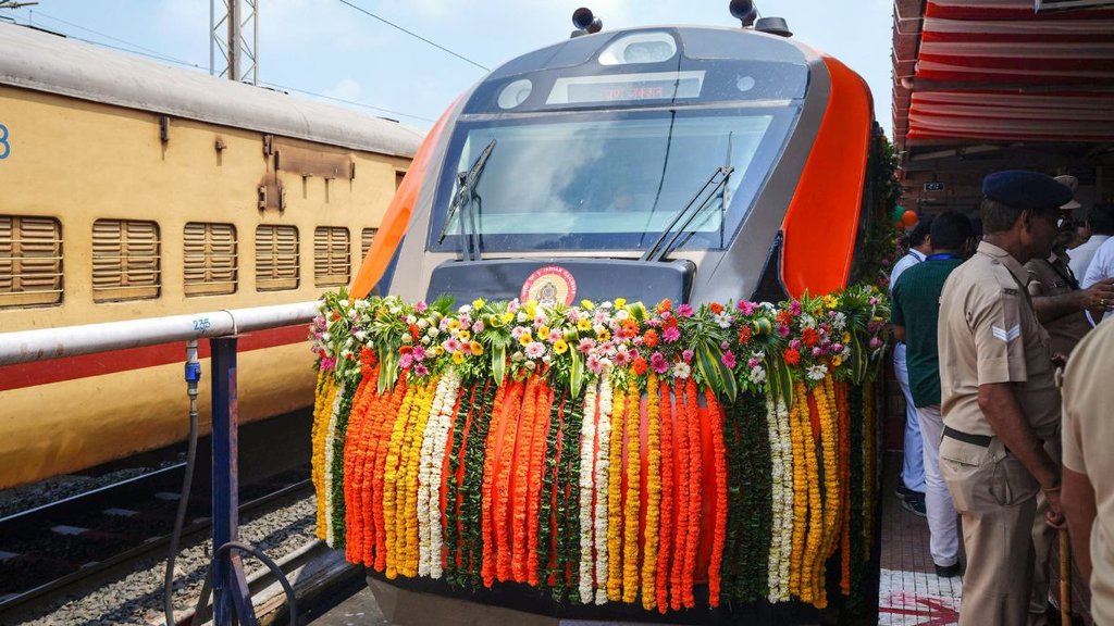 Nagpur Pune Vande Bharat, Longest Vande Bharat, Indian Railways