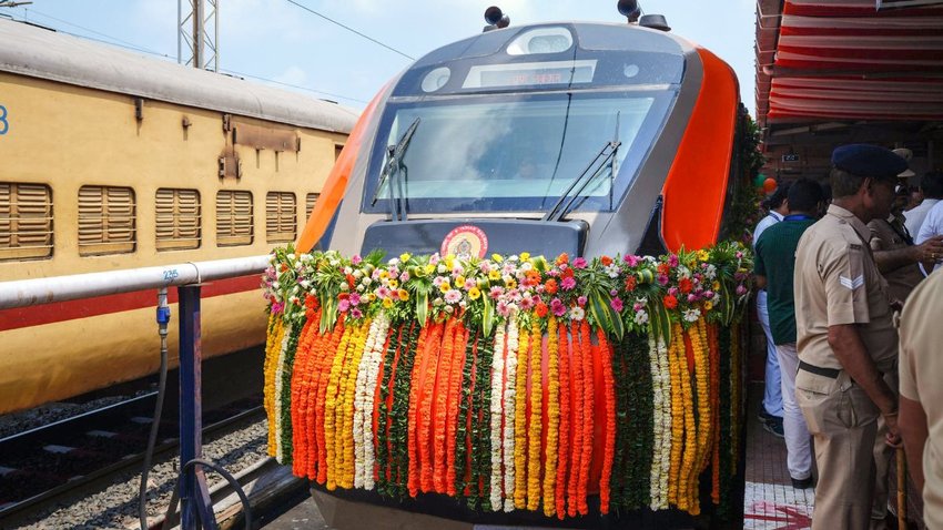 Nagpur Pune Vande Bharat, Longest Vande Bharat, Indian Railways