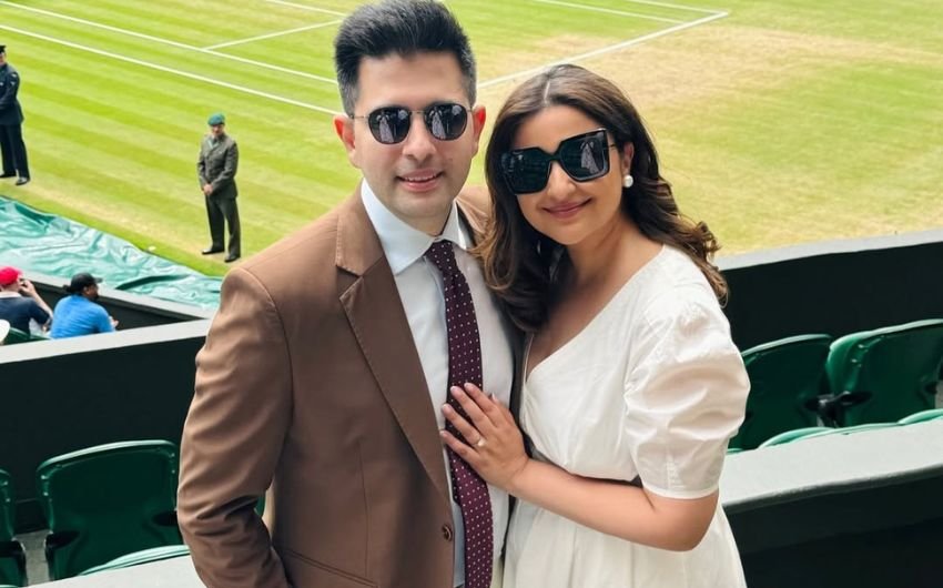 बता दें कि परिणीति चोपड़ा पहले ही अपनी प्रेग्नेंसी को लेकर चर्चा में बनी हुई हैं। उन्होंने कुछ दिनों पहले ही एक पोस्ट शेयर कर इस बात की घोषणा की थी कि वह और राघव माता-पिता बनने वाले हैं। (Photo: Parineeti Chopra/Insta)