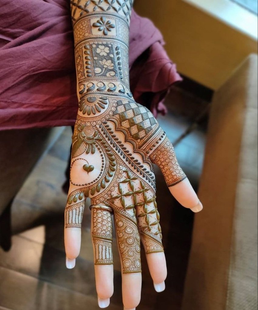 Quick Mehndi Patterns